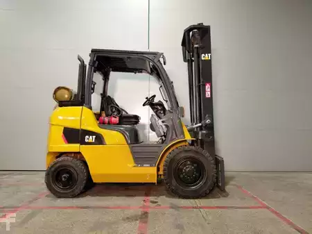 Gázüzemű targoncák 2013  CAT Lift Trucks GP40NTD (7)