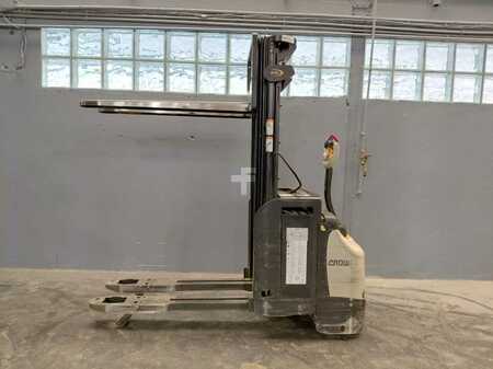 Stacker pedestre 2016  Crown ESI4000-12 (10)