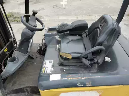 Chariots électriques à 4 roues 2019  CAT Lift Trucks EP25CN (17)
