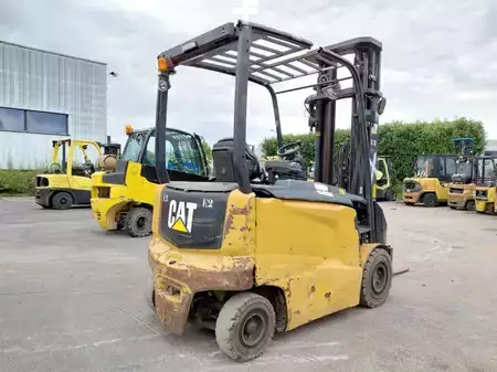 Chariots électriques à 4 roues 2019  CAT Lift Trucks EP25CN (18)