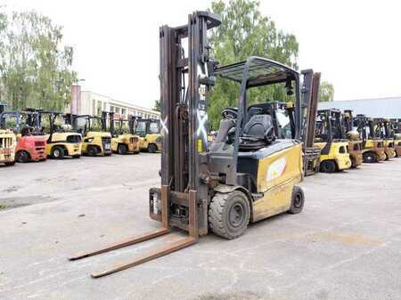 Eléctrico - 4 rodas 2019  CAT Lift Trucks EP25CN (4)