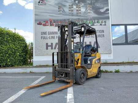 Treibgasstapler 2012  CAT Lift Trucks GP18N (1)