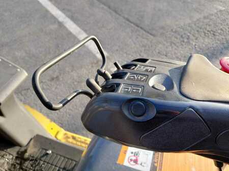 Gas truck 2016  CAT Lift Trucks GP18NTD (9)