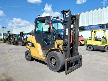 Chariots élévateurs GPL 2011  CAT Lift Trucks GP45N (3)