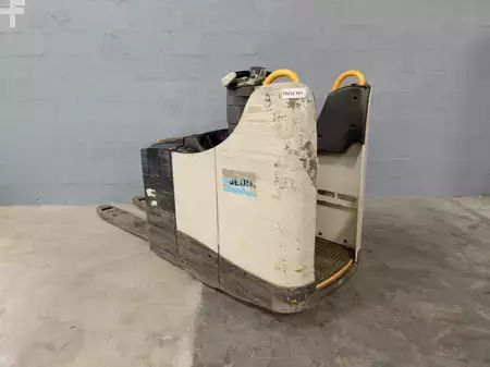 Wózki z platformą operatora 2021  Crown WT3040 2.00 (11)