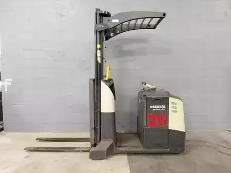 Préparateurs de commande verticaux 2018  Crown MPC3040-12 (12)