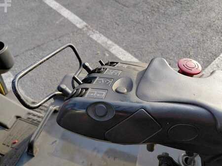 Sähkö - 3 pyör 2008  CAT Lift Trucks EP18NT (8)