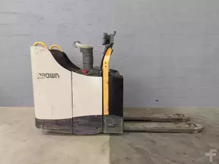 Wózki z platformą operatora 2018  Crown WT3040 (13)