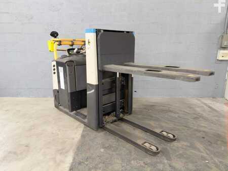 Vertikální vychystávací vozík 2020  Crown GPC3045 (7)