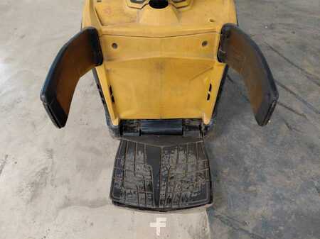 VZV s plošinou pro řidiče 2020  CAT Lift Trucks NPV20N2 (10)