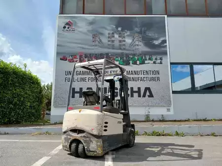 Elektro čtyřkolový VZV 2016  Crown SC6040-16 (17)