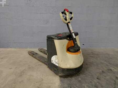 Nízkozdvižný vozík 2015  Crown WP3020-2.0 (4)