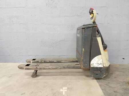 Nízkozdvižný vozík 2015  Crown WP3020-2.0 (7)