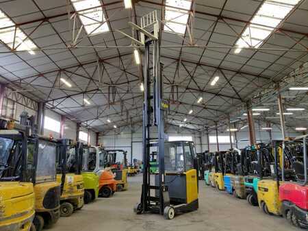 Chariots à mât rétractable 2021  Yale MR14 (6)