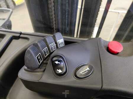 9943_20133-10.jpg?v=1763110030