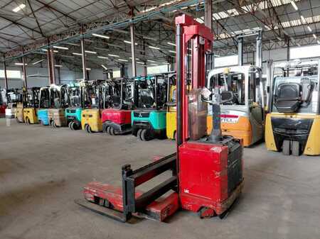 Stacker pedestre 1994  Loc MA 125 1450 (2)