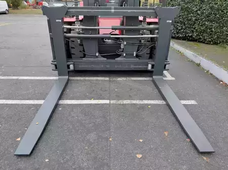 Diesel Forklifts 2025  Kalmar DCG250-12S (19)