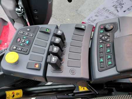 Dieseltrukki 2025  Kalmar DCG250-12S (9)