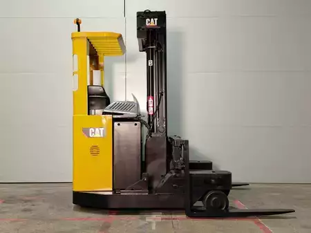 Reach Trucks 2012  CAT Lift Trucks NRM20K (15)