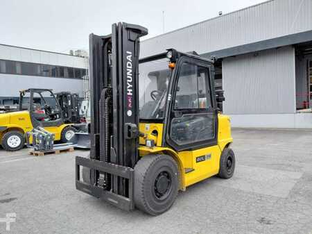 Treibgasstapler 2014  Hyundai 40L-7A (9)