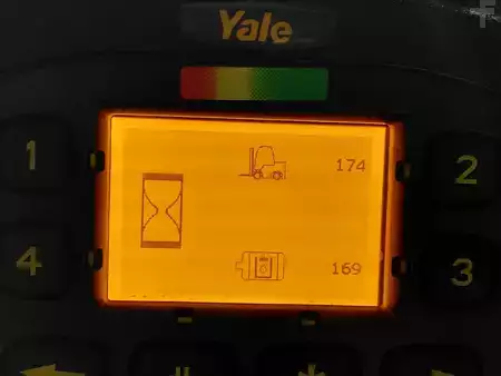 Sähkö - 4 pyör 2019  Yale ERP35 VL (10)