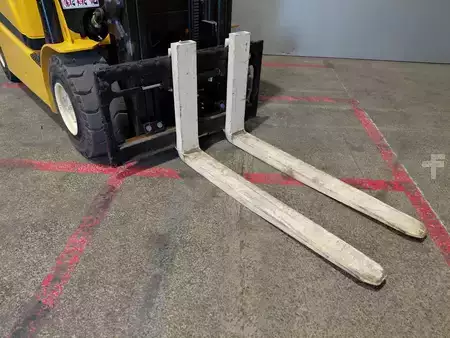 Elektrisk- 4 hjul 2019  Yale ERP35 VL (11)