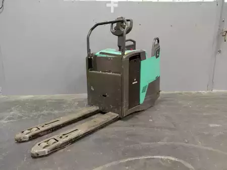 Stacker de condutor em pé 2022  Mitsubishi PBF25N3R MITSUBISHI (1)