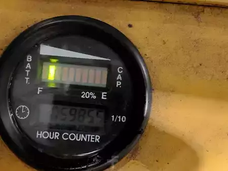 Elektrisk- 3 hjul 2001  Yale ERP15RCF (10)