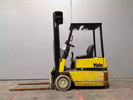 3-wiel elektrische heftrucks 2001  Yale ERP15RCF (13)
