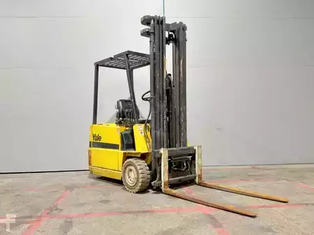 3-wiel elektrische heftrucks 2001  Yale ERP15RCF (16)