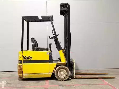 3-wiel elektrische heftrucks 2001  Yale ERP15RCF (19)