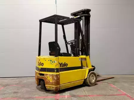 Elektrisk- 3 hjul 2001  Yale ERP15RCF (2)