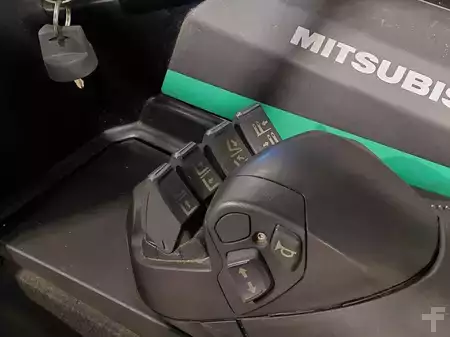 Carretilla retráctil 2021  Mitsubishi RB14N2L (6)