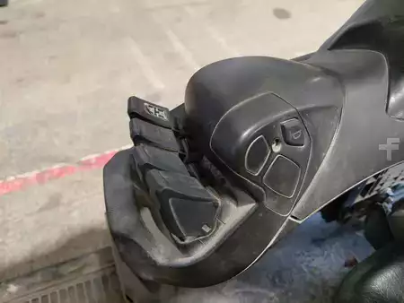 Sähkö - 3 pyör 2018  CAT Lift Trucks EP20PNT (10)