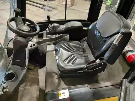 Carrelli elettrici 4 ruote 2020  CAT Lift Trucks EP30CN (14)