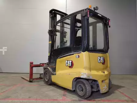 Carrelli elettrici 4 ruote 2020  CAT Lift Trucks EP30CN (20)