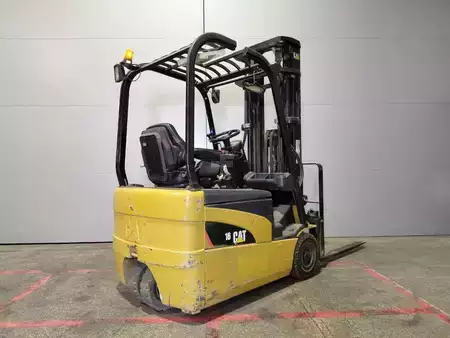 Sähkö - 3 pyör 2011  CAT Lift Trucks EP16NT (4)