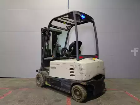 Elektro čtyřkolový VZV 2016  Crown SCF6040-16 (15)