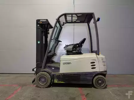 Elektromos 4 kerekű 2016  Crown SCF6040-16 (7)