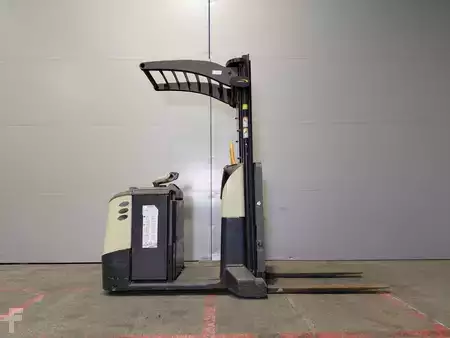 Préparateurs de commande verticaux 2018  Crown MPC3040-12 (11)