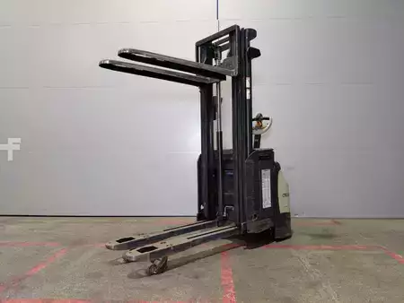 Pallestabler 2015  Crown ESI4000-14 (3)
