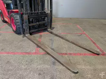 LPG heftrucks 2016  HC (Hangcha) XF35G (5)