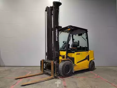 El Truck - 4-hjul 2018  Hyundai 45B9 (1)