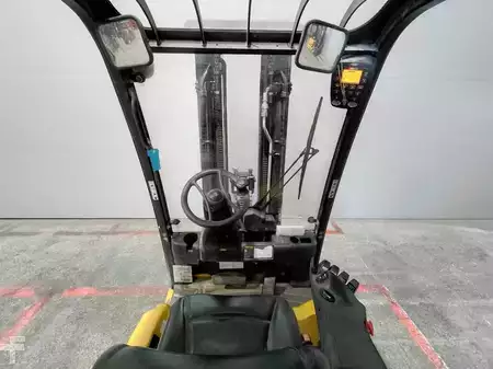 Elektro čtyřkolový VZV 2013  Yale ERP20 (19)