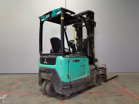 Chariots électriques à 3 roues 2020  Mitsubishi FB18NT (1)