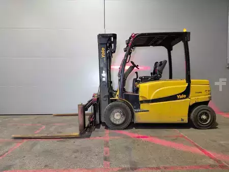Elektro čtyřkolový VZV 2015  Yale ERP45VL (18)