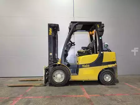 LPG heftrucks 2016  Yale GLP30 (7)