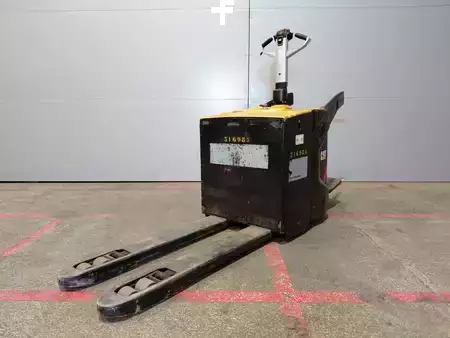 Beállós targonca 2016  CAT Lift Trucks NPV20N2 (4)