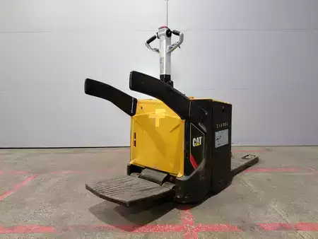Beállós targonca 2016  CAT Lift Trucks NPV20N2 (5)