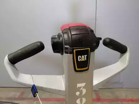 Beállós targonca 2016  CAT Lift Trucks NPV20N2 (8)